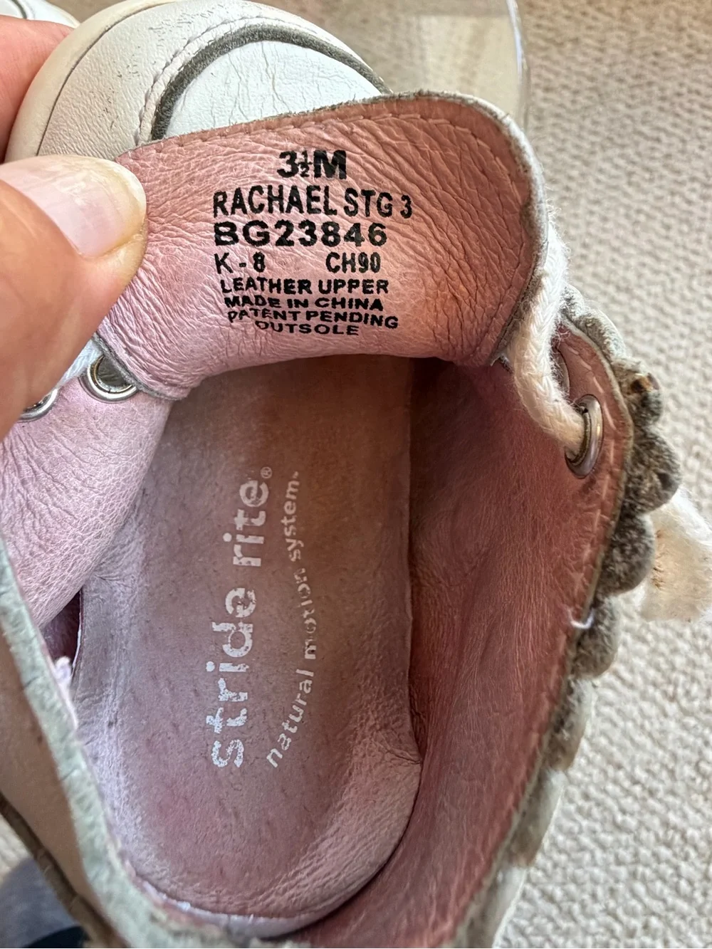 Stride Rite Rachael STG 3 Girls Sneakers Size 3.5M White Pink Leather Floral